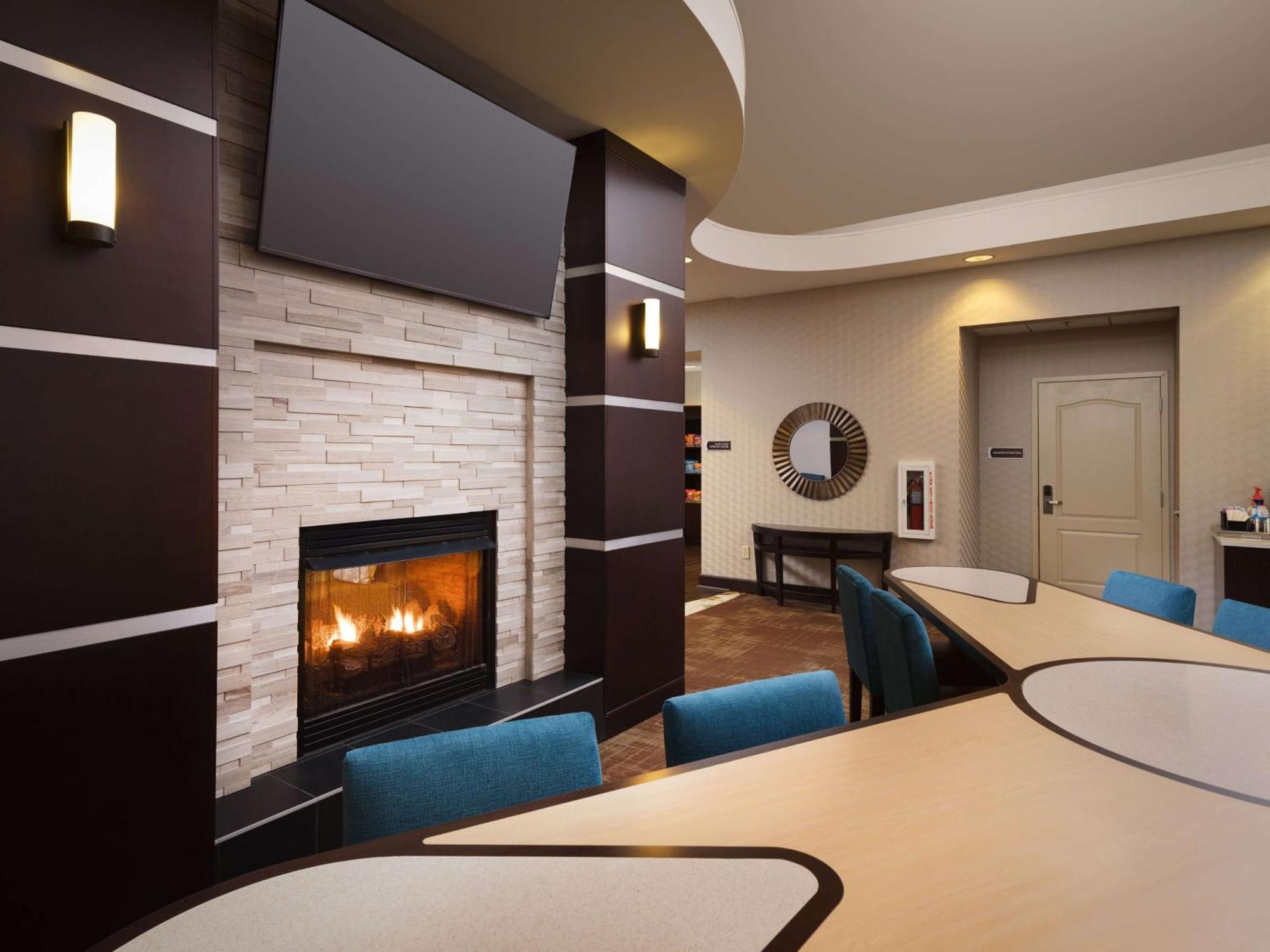Homewood Suites By Hilton Atlanta Nw/Kennesaw-Town Center Bagian luar foto